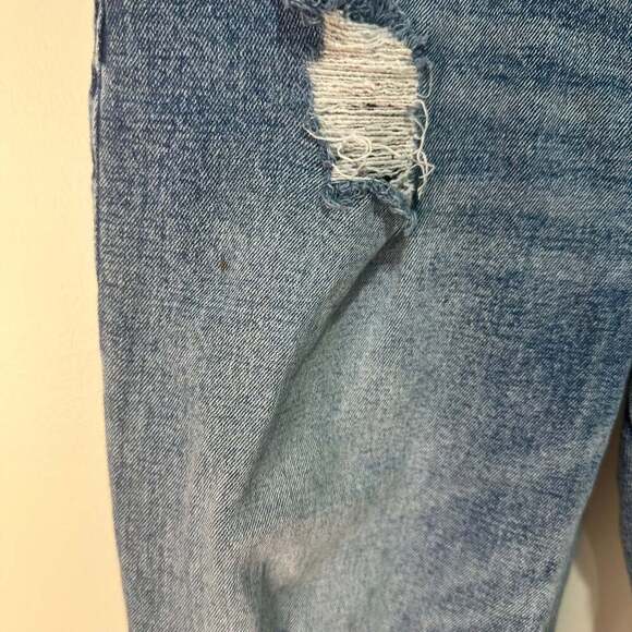 Abercrombie & Fitch Ultra High Rise Ankle Straight Jean, Sz 27/4R - Picture 3 of 4